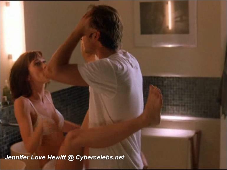 Jennifer Love Hewitt Nude Scenes.